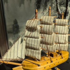 Lerili megamall Handmade Wooden Sailboat Model