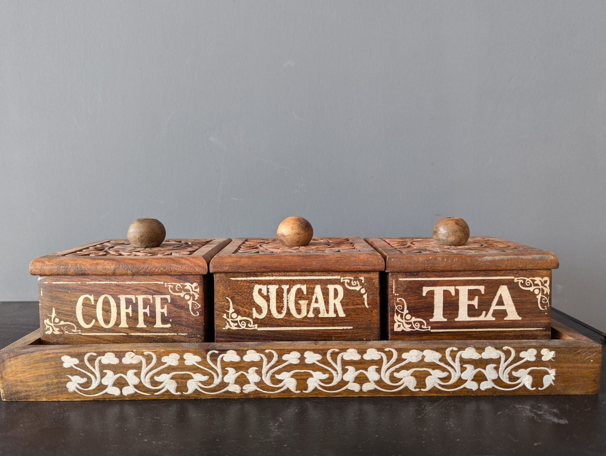 Lerili Megamall Vintage Style Hand-Carved Wooden Tea, Coffee & Sugar Pot Set
